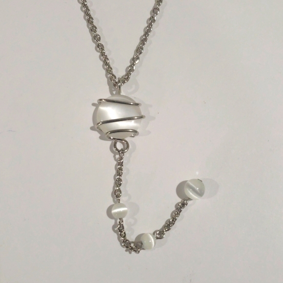 Silver tone Grey Stone Beaded Twisted Design Necklace - Women's Fashion Jewelry - Picture 4 of 8